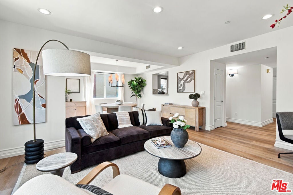 325 Arnaz Drive 301