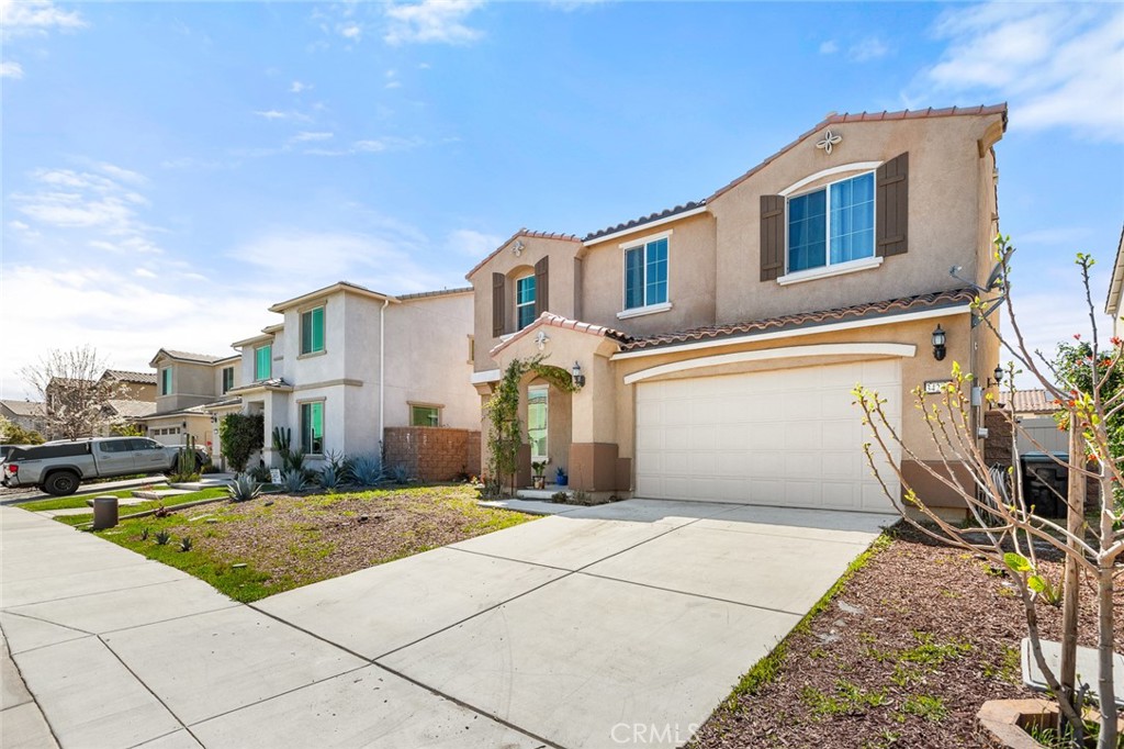 34293 Bloomington Drive