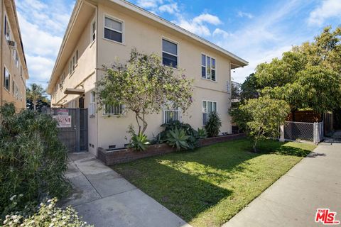 Photo of 4253 S Centinela Avenue, Los Angeles, CA 90066 (MLS # 26712923)