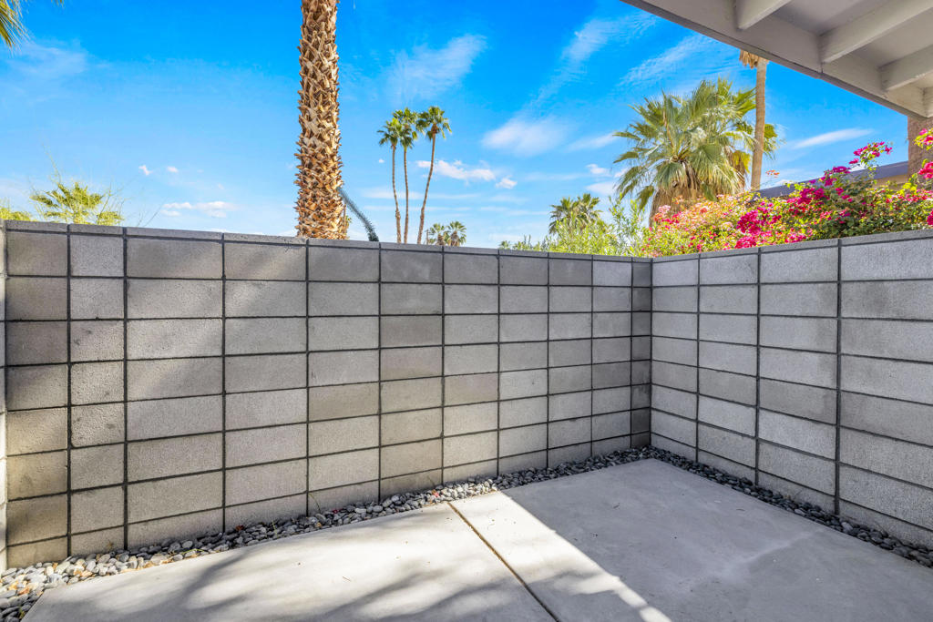 Cathedral City Cove - Residential Lease