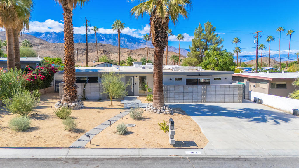 Cathedral City Cove - Residential Lease