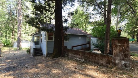 Photo of 10466 Redwood Road, Loch Lomond, CA 95461 (MLS # LC25118894) Photo of 10466 Redwood Road, Loch Lomond, CA 95461 (MLS # LC25118894)