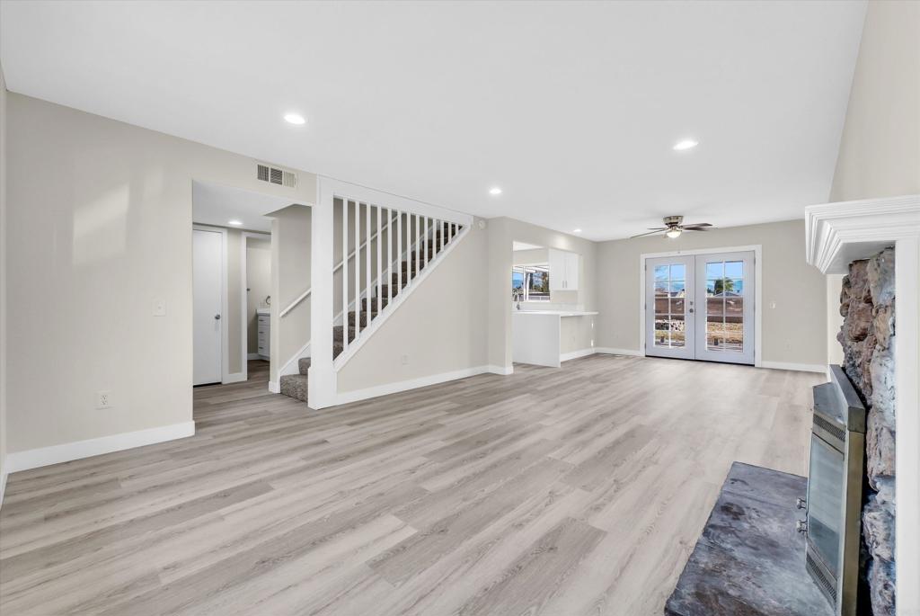 547 N Fillmore Avenue