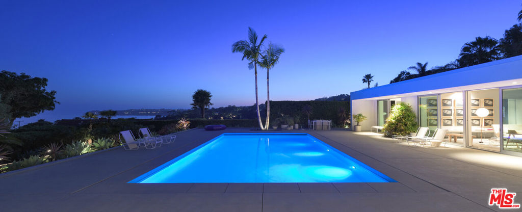 27044 Sea Vista Drive
