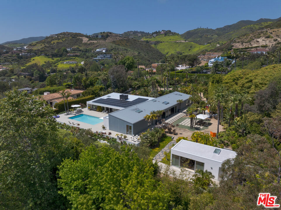 27044 Sea Vista Drive