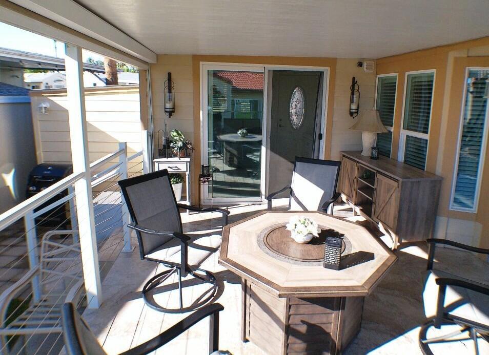 Rancho Casa Blanca - Manufactured In Park