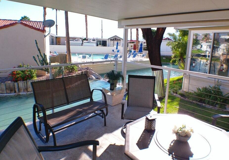 Rancho Casa Blanca - Manufactured In Park