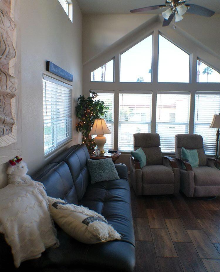 Rancho Casa Blanca - Manufactured In Park