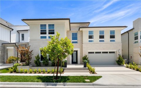 150 Hill Lake Forest CA 92630
