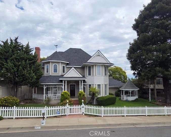 830 Charles Street