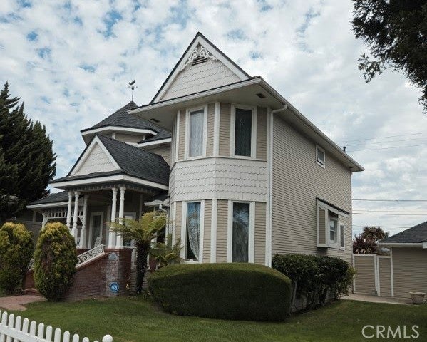 830 Charles Street