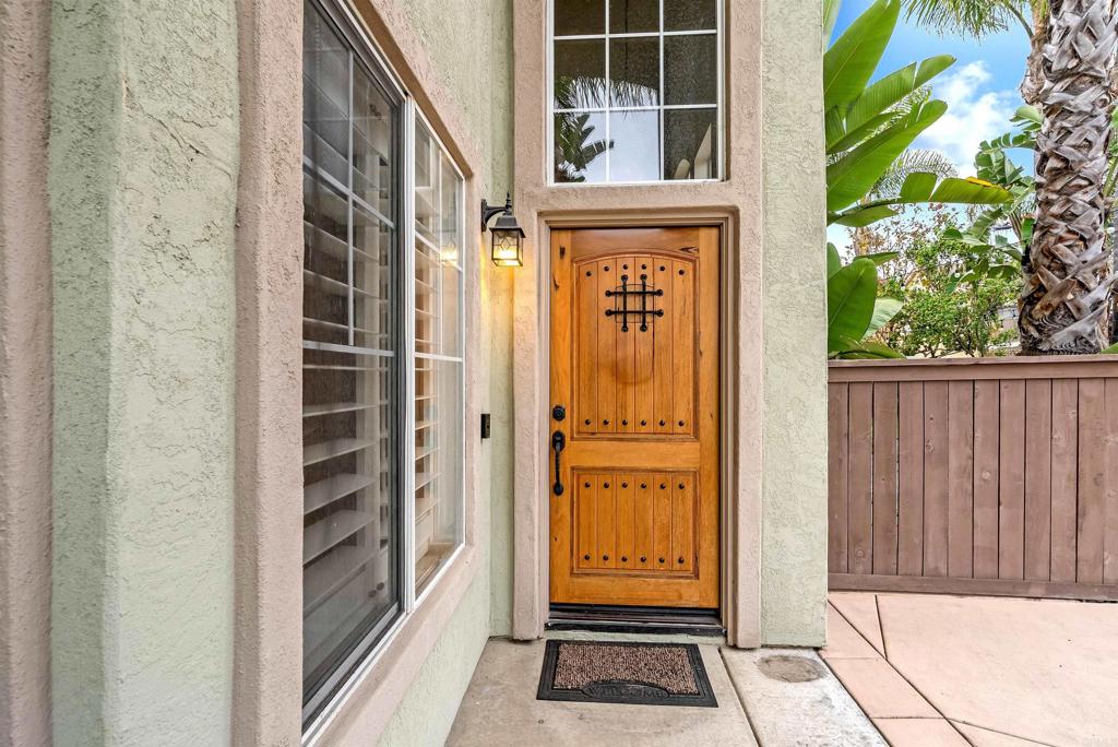 1043 Camino Calabazo