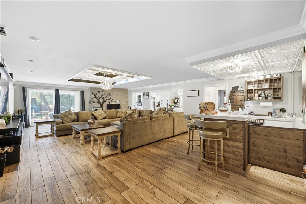 1474 Greenbriar Avenue