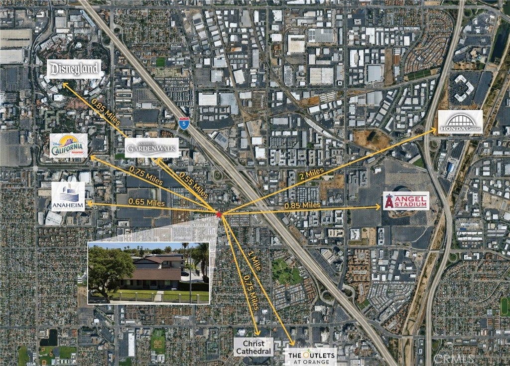 306 E Wakefield