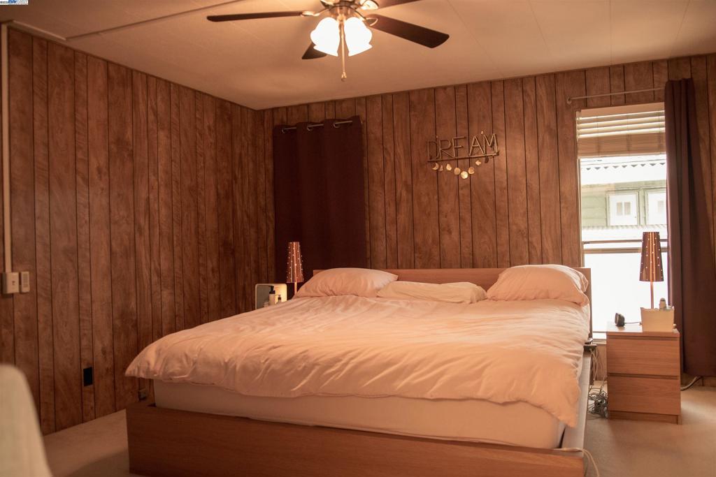 SUNNYVALE - Manufactured In Park