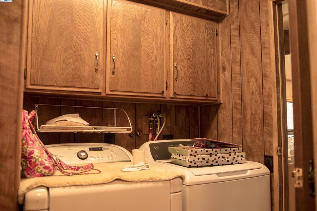 SUNNYVALE - Manufactured In Park