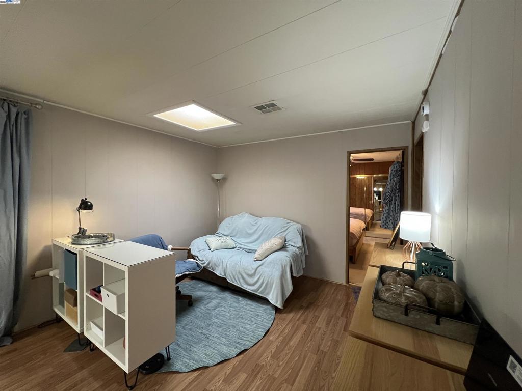 SUNNYVALE - Manufactured In Park