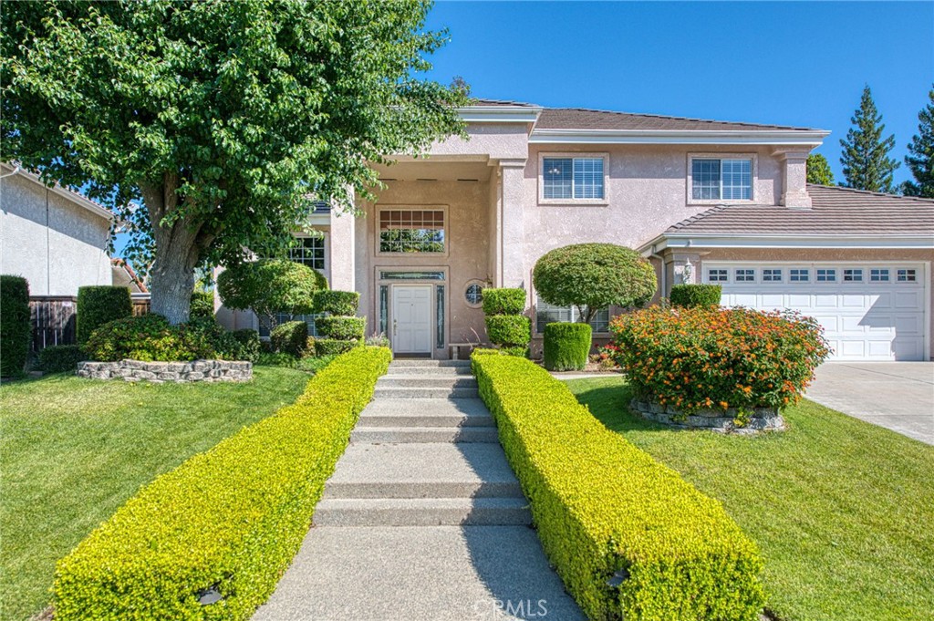 860 E Dartmouth
