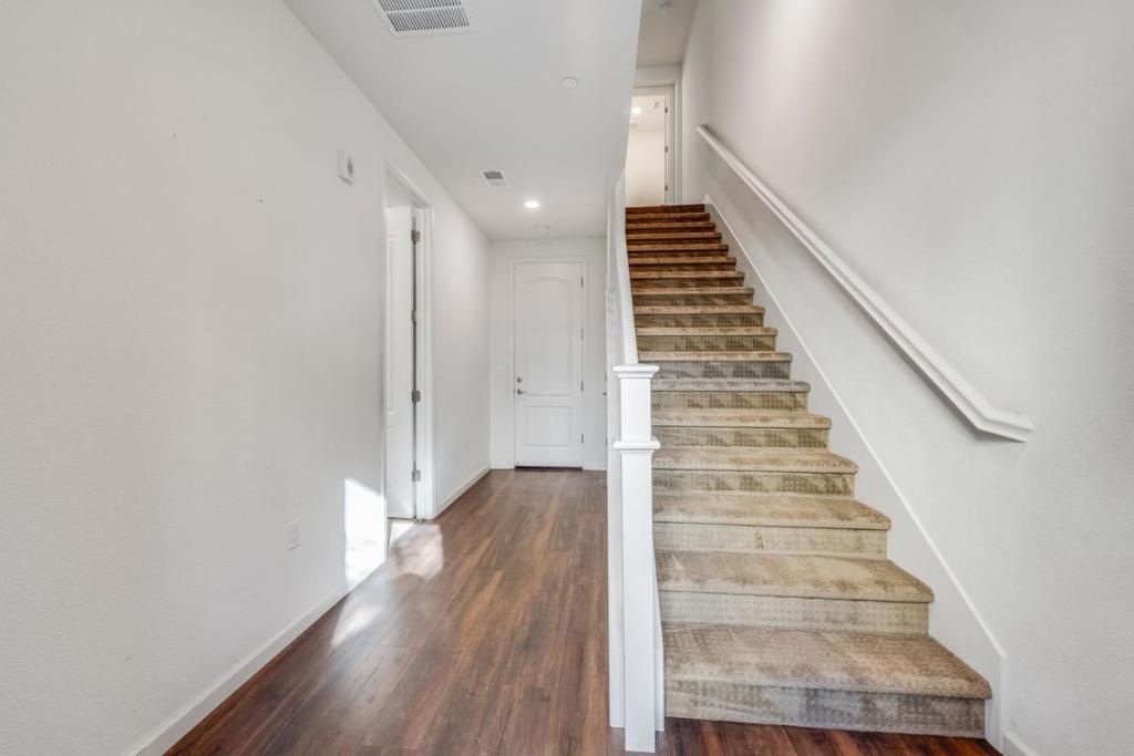 Photo of 6914 Geyserville Street, Dublin, CA 94568 (MLS # ML82029112)