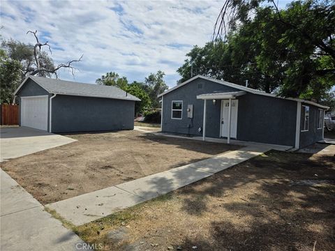 Photo of 865 W 48th Street, San Bernardino, CA 92407 (MLS # IV26098337)