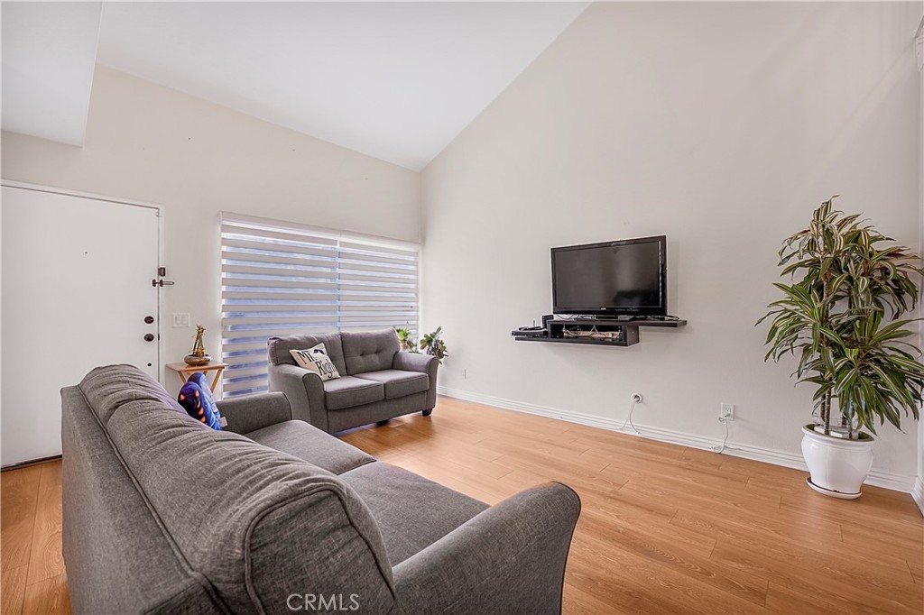 1109 Golden Springs Drive F