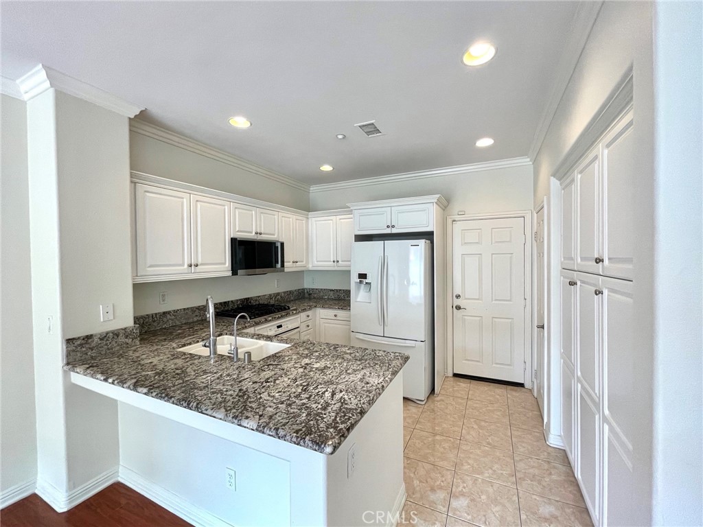 140 Paseo Vista