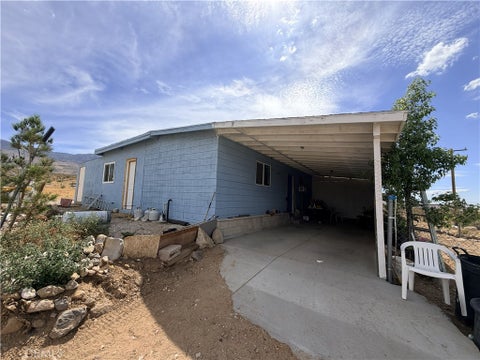 Photo of 31077 Azurite RD, Lucerne Valley, CA 92356 (MLS # OC26179480)
