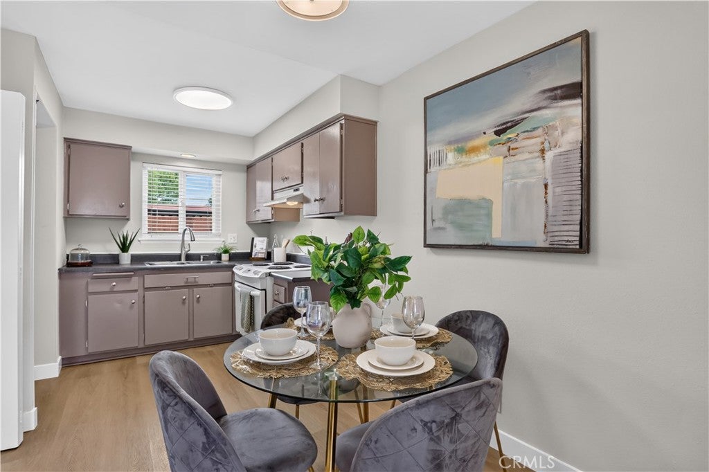 10216 Ascot Circle