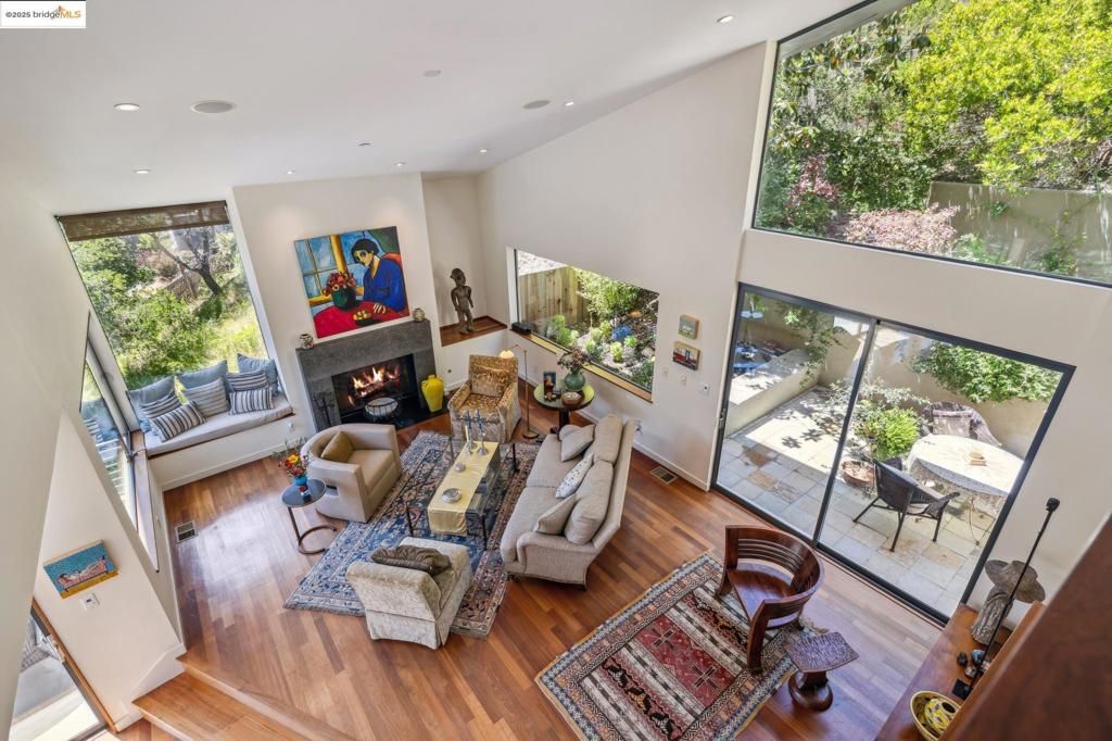 listing image 130729392275223269986