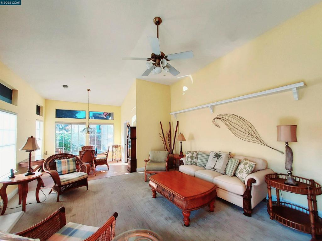 VERONA HACIENDA - Residential