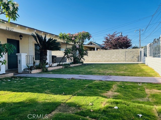 3837 Lincoln Avenue