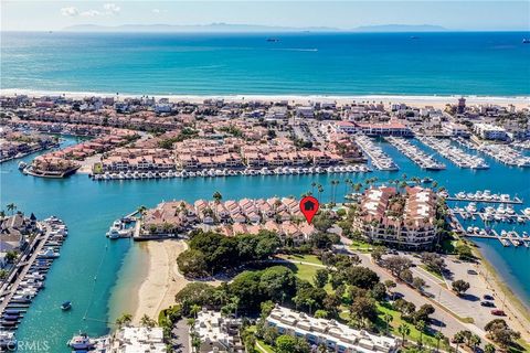 Photo of 3161 Portofino Cir, Huntington Beach, CA 92649 (MLS # OC26092365)