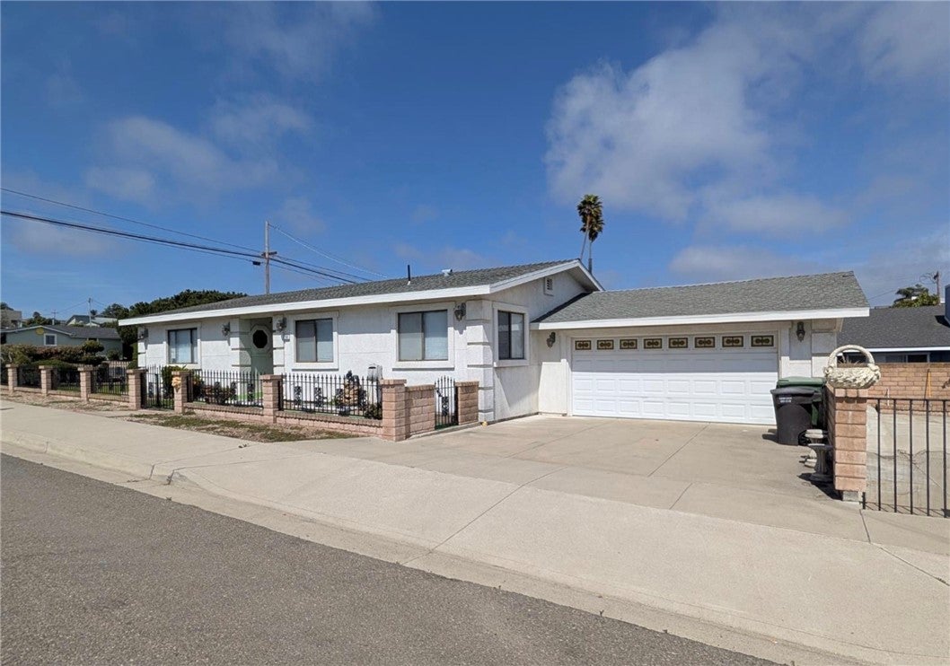 296 N 8th