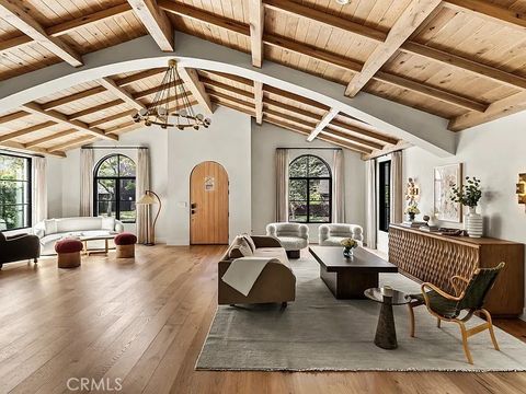 Photo of 738 San Lorenzo, Santa Monica, CA 90402 (MLS # IV25260838)