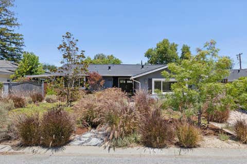 Photo of 18297 Clemson Avenue, Saratoga, CA 95070 (MLS # ML82054655)