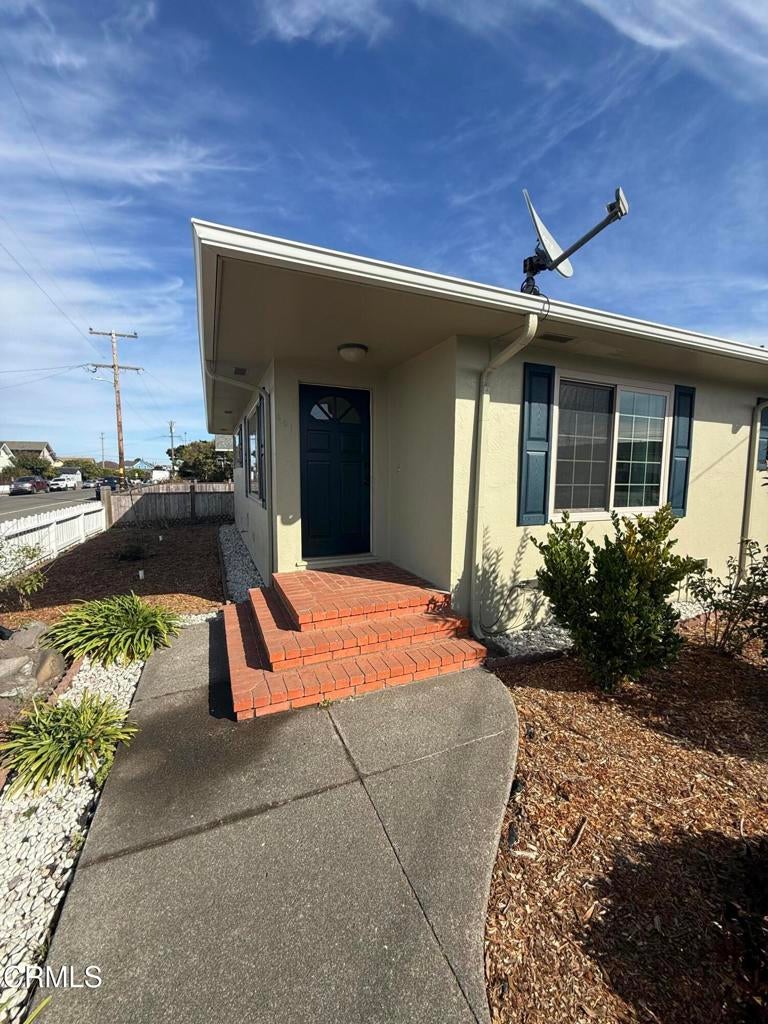 401 Madrone Street