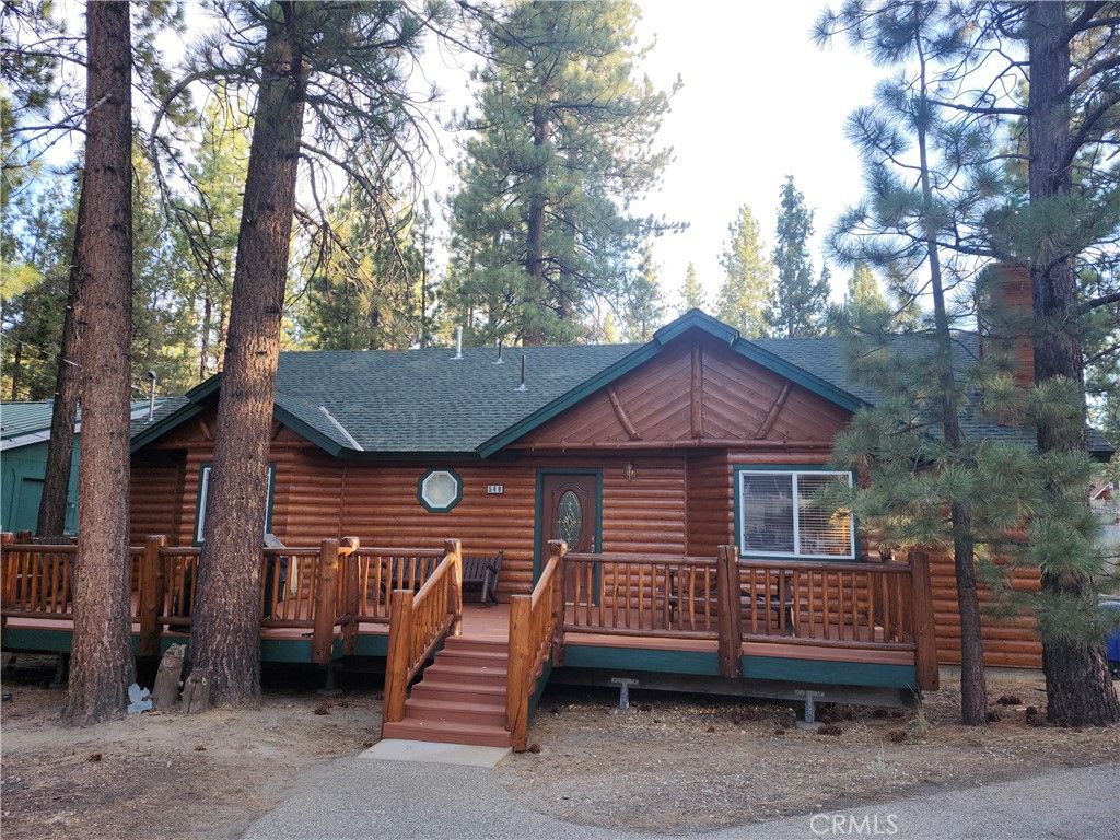 Photo of 549 Woodside Dr, Big Bear City, CA 92314 (MLS # IG25242347)