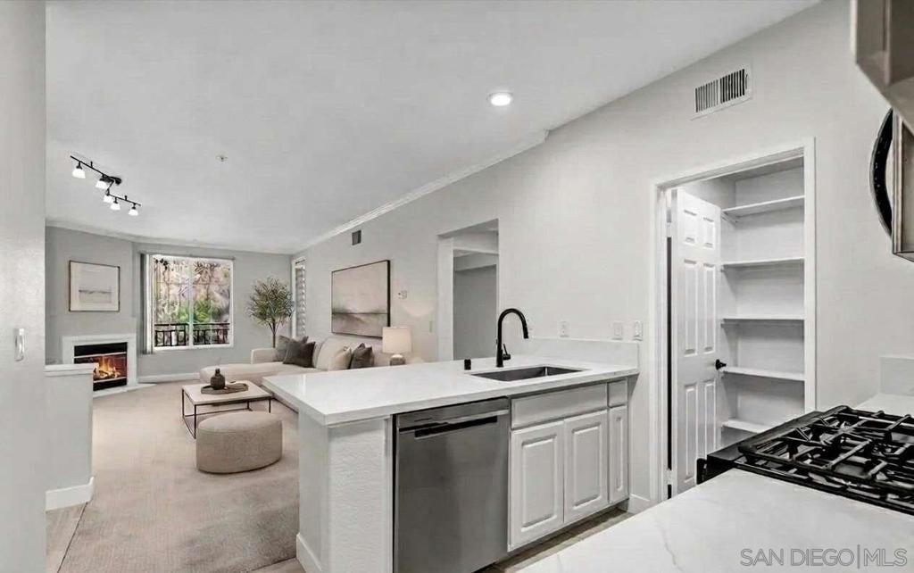 10848 Scripps Ranch Blvd BLVD 205, San Diego CA 92131