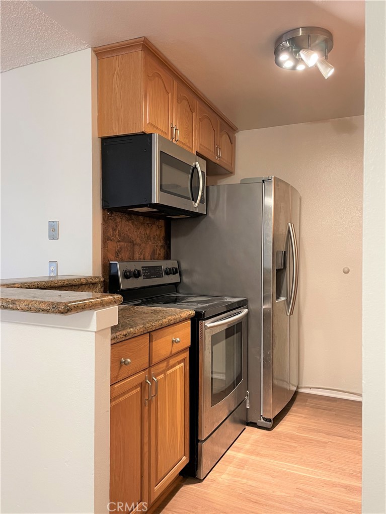 3602 W Estates Ln, #211