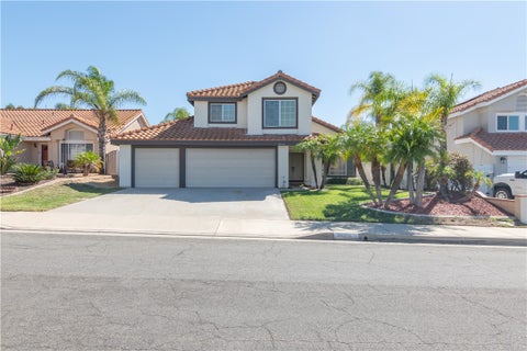 Photo of 36194 Toulon DR, Murrieta, CA 92562 (MLS # SW26190976)