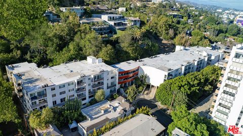 Photo of 1230 Horn Avenue #304, West Hollywood, CA 90069 (MLS # 25623889)