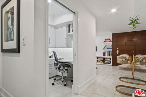 Photo of 1230 Horn Avenue #304, West Hollywood, CA 90069 (MLS # 25623889)