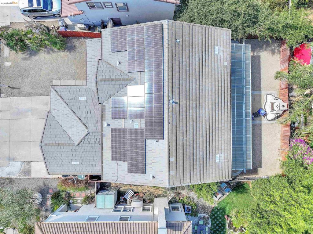 OAKLEY - Residential