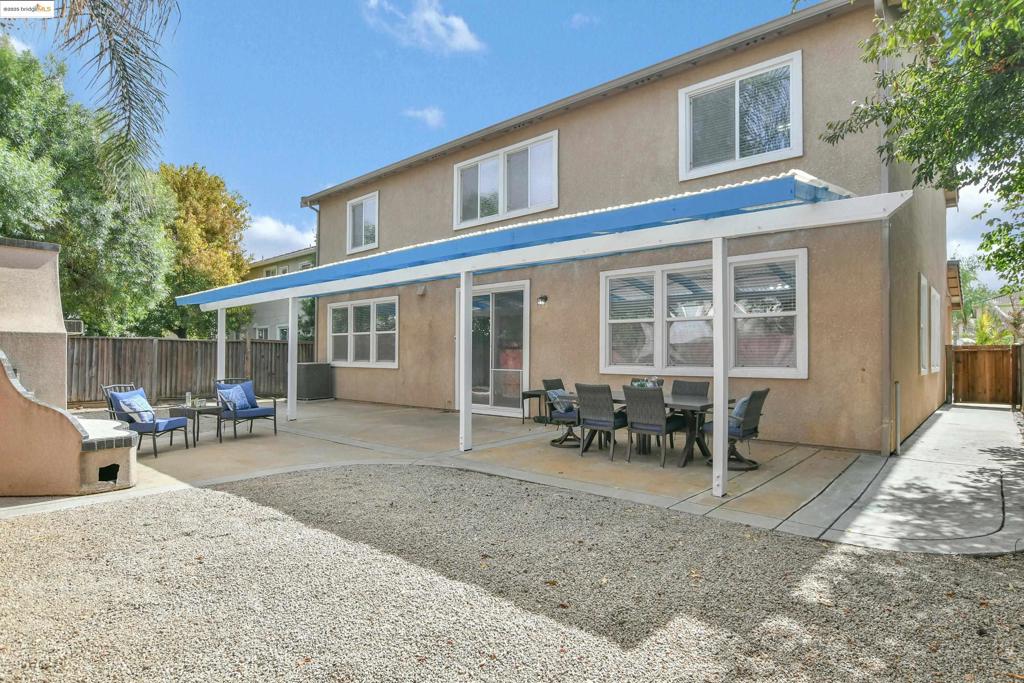 OAKLEY - Residential