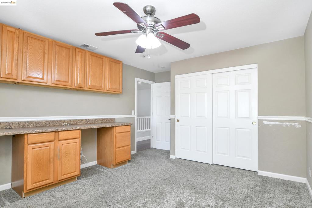 OAKLEY - Residential