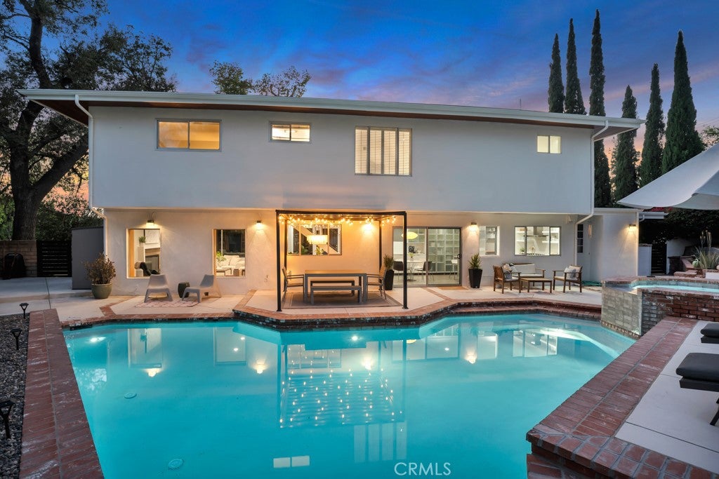 4391 Pampas Road