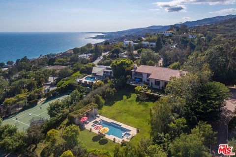 Photo of 3648 Mcanany Way, Malibu, CA 90265 (MLS # 26643045)