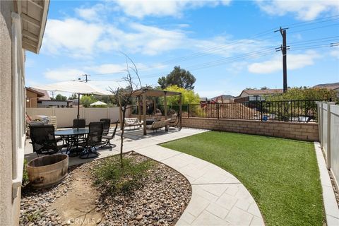 Tiny photo for 24155 Dusty Trail Way, Menifee, CA 92587 (MLS # IG26086950)