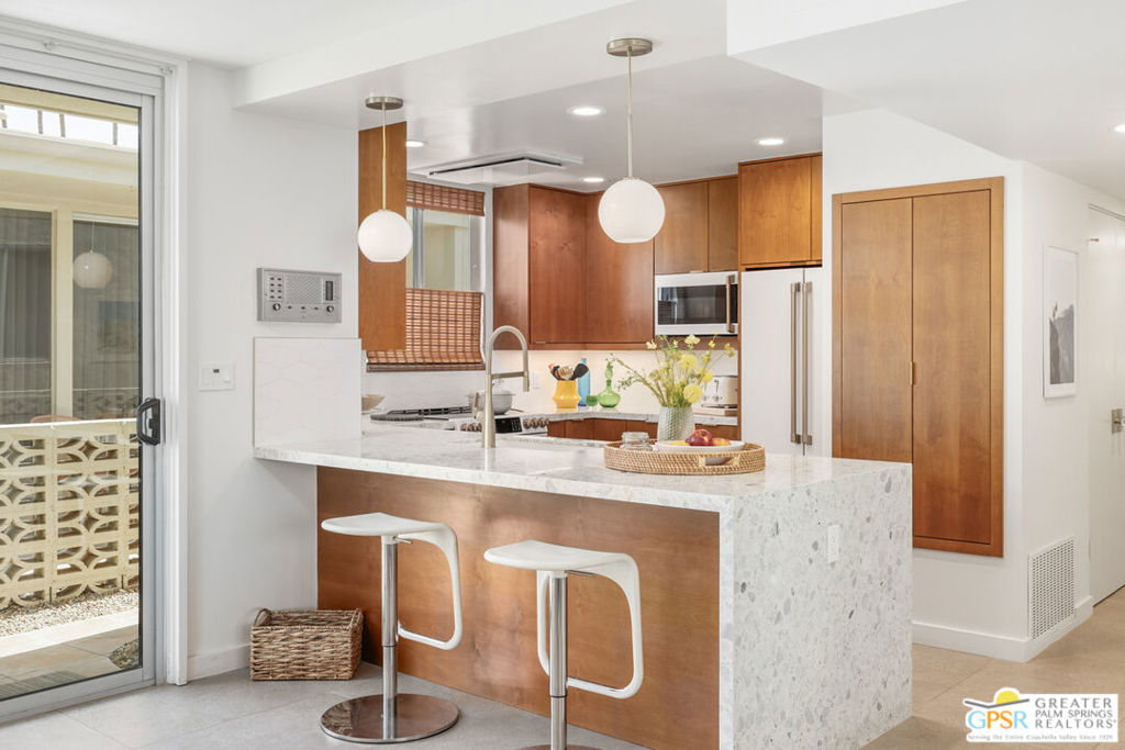Sandcliff - Residential