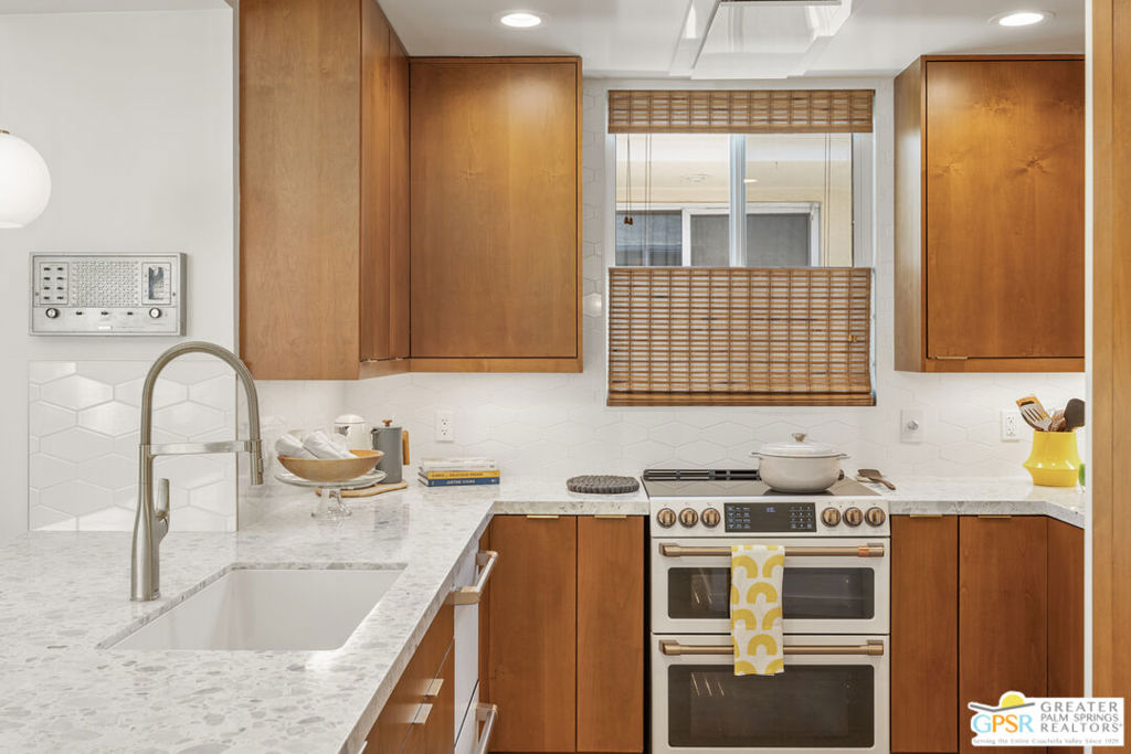 Sandcliff - Residential